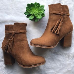 Refresh booties